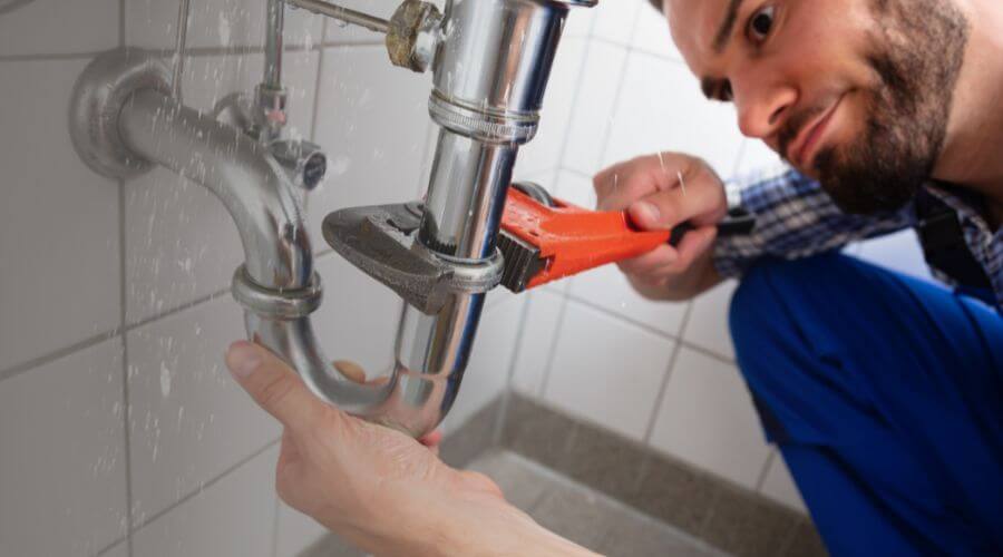 Professional same day plumber services in Pinon Hills, CA